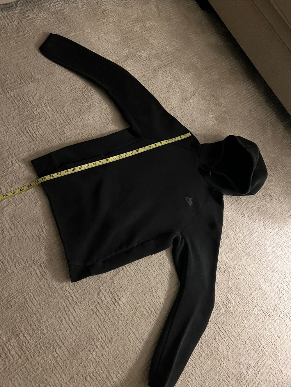 Nike Men's Black Hoodie Sweater